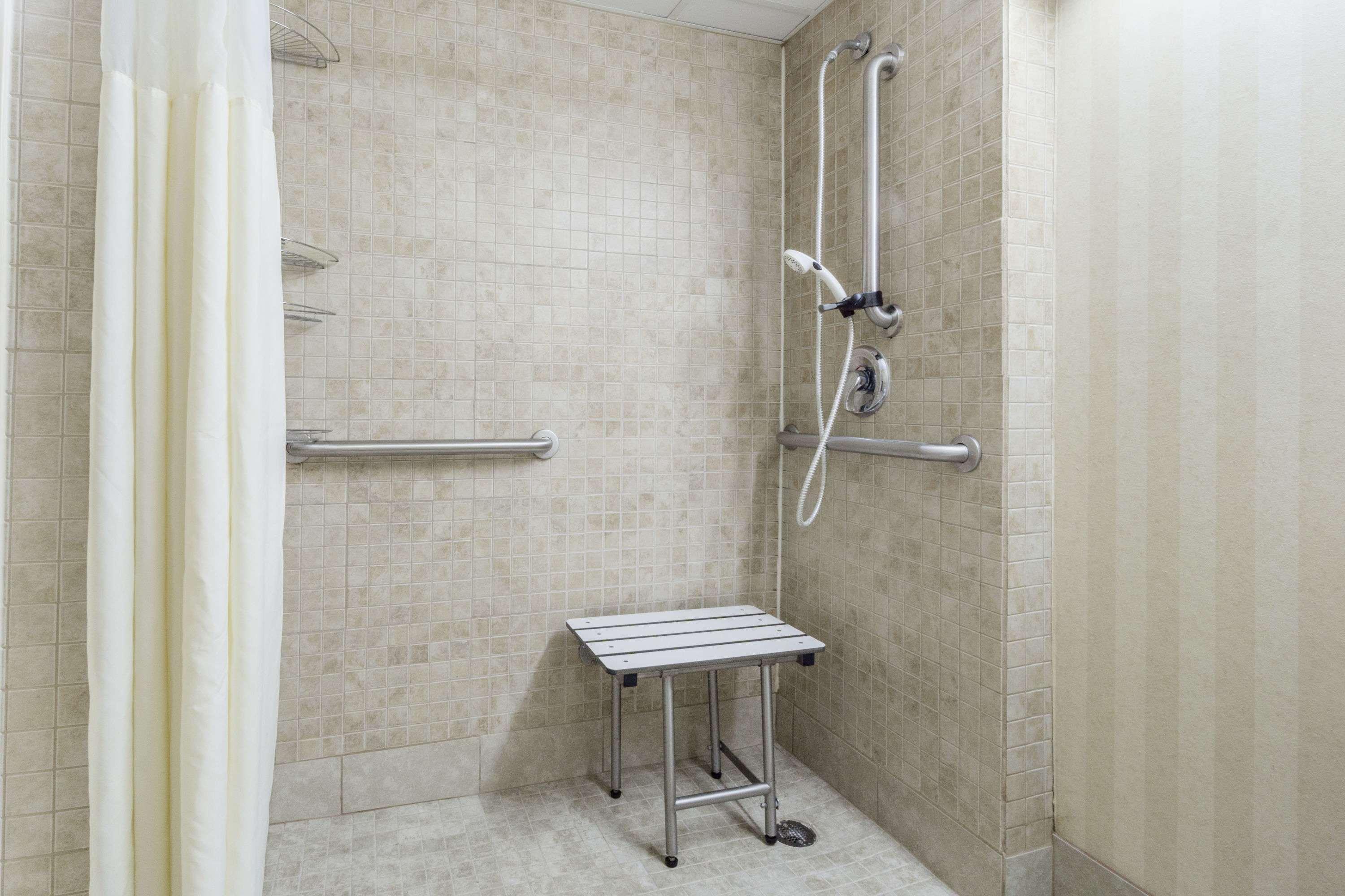 Days Inn By Wyndham Columbus East Airport מראה חיצוני תמונה